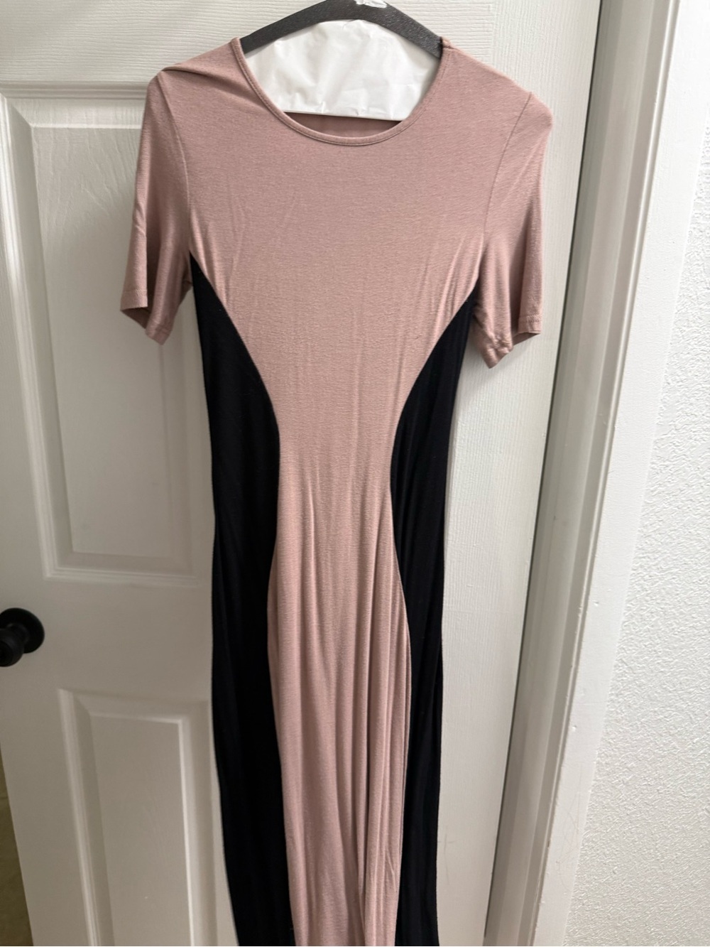 Gorgeous silhouette Blush Pink and Black Colorblock Maxi Dress